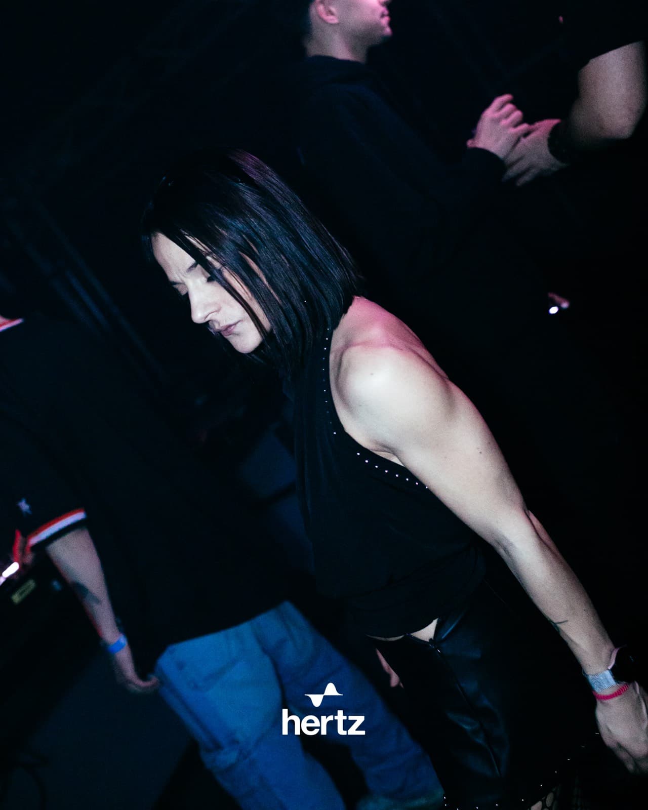 Hertz live, archive frame 20