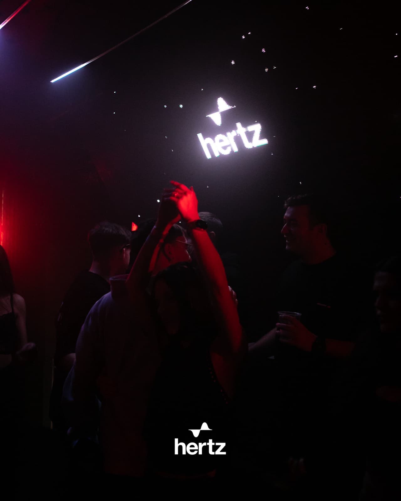 Hertz live, archive frame 22